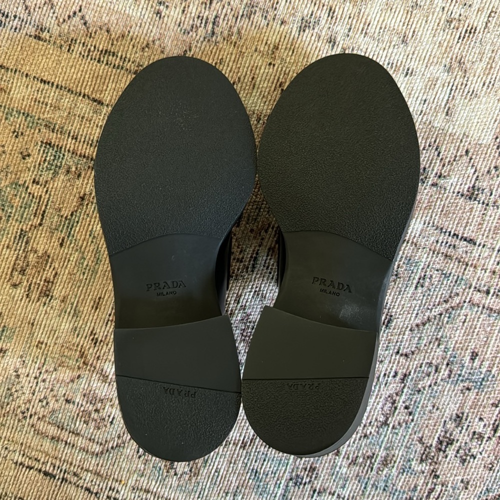 Prada Leather Oxfords - Picture 5 of 7